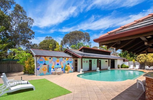 Margaret River House | Marguerite Studio - central town & pool