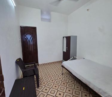 Periamet House | Marhaba Guest House - Budget