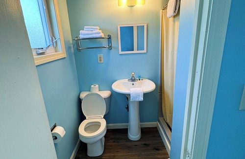 Hampton Hotel | Mari-Anne Motel