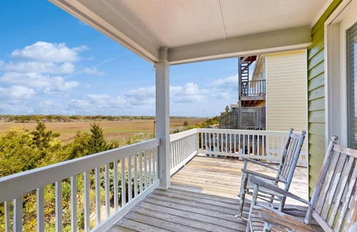 Holden Beach House | Mari Inn