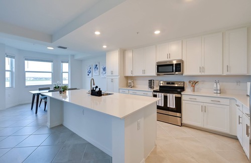 Immokalee Condo | Maria Condo w/Community Pool Access