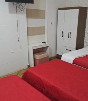 Nazare House | Maria Do Socorro