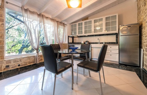 Elia Apartment | Maria Elena Villas