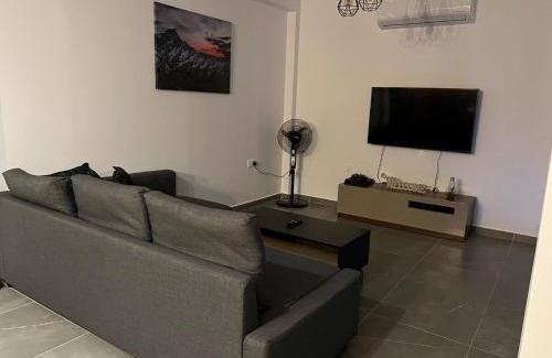 Vasa Koilaniou Apartment | Maria's Apartments 1