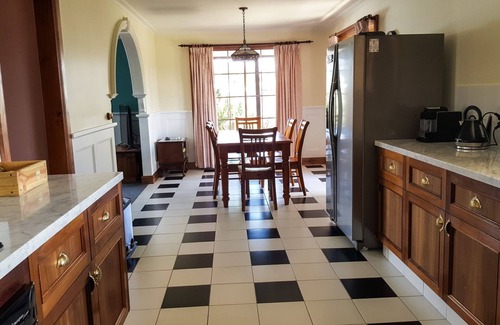 Swansea House | Maria's at Swansea - beautiful home near the sea