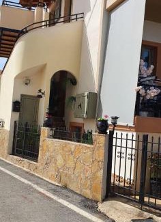Milos House | Maria’s Sunset House