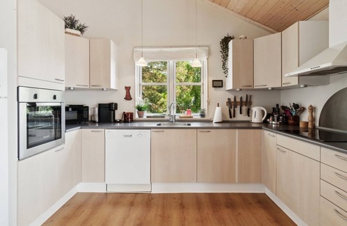 Boderne House | "Mariam" - 100m from the sea by Interhome
