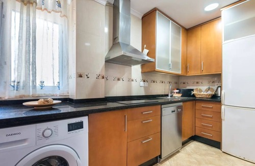 Carretera de Cadiz Apartment | MARIAM APARTMENT Lovely 3 bedroom apartment on a 7th floor