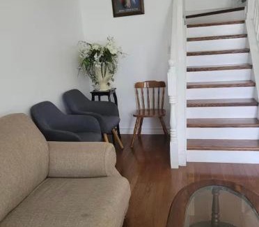 Chatham-Kent House | Mariam House
