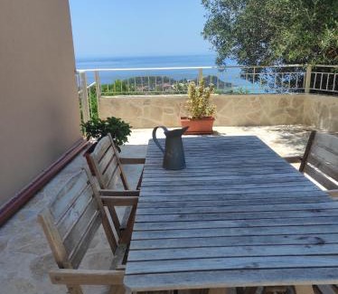 Lassi Apartment | Mariana's place