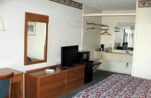 Scottsburg Hotel | Mariann Travel Inn Scottsburg