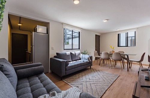 Miguel Hidalgo Apartment | Mariano Escobedo Apartments by VH
