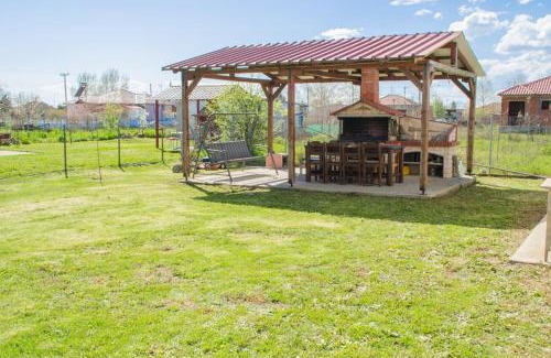 Nestos House | Marias Home