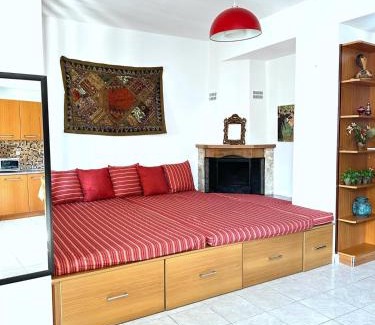 Vation House | Marias Traditional House