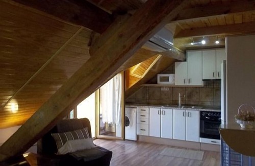 Biescas Cottage | Maribel Tourist Apartment for 5 people