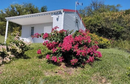 Baillif House | Marie-France's comfort bungalow