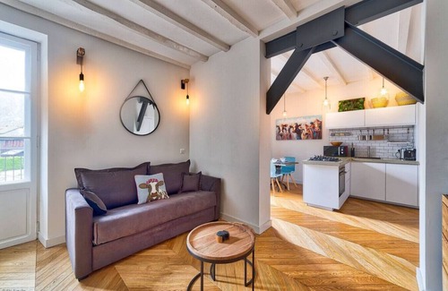 Chamonix City Centre Apartment | Marie Paradis Studio Apartment, Central Chamonix, free secure parking & wifi