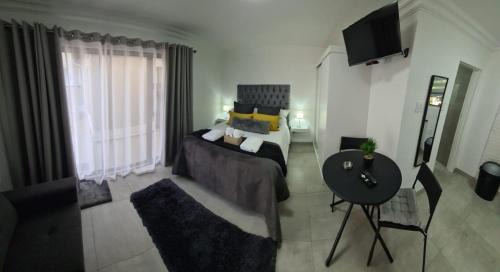 Germiston Apartment | Marielitsa Guest Suite No 5