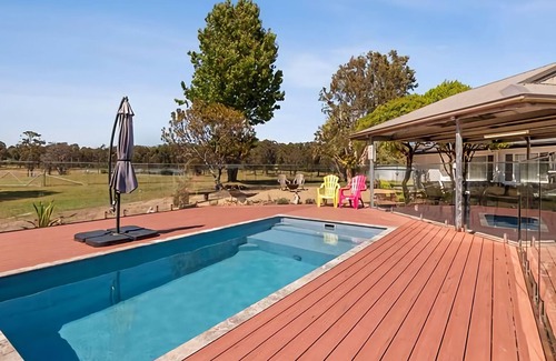 Mogo House | Maries Rest at Tomakin