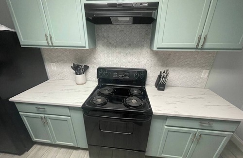 Marietta House | Marietta Square TownHome