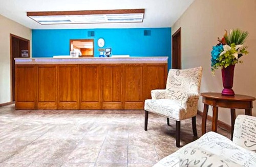 Salina House | Marifah Inn Salina