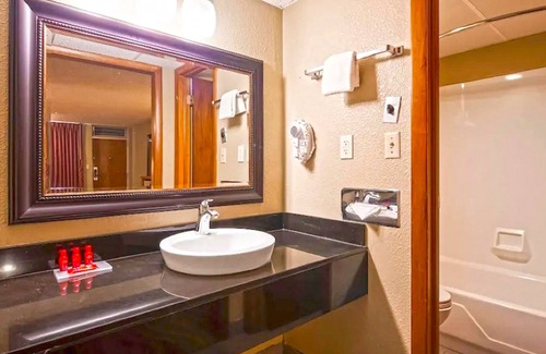 Salina Hotel | Marifah Inn