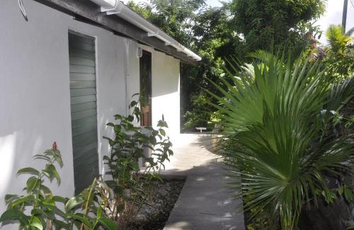 Marigot Bay Hotel | Marigot Palms Luxury Caribbean Apartment Suites