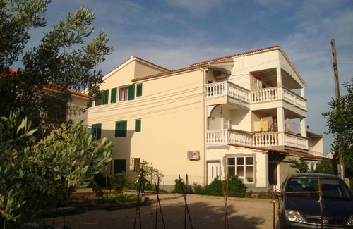 Tribunj Apartment | Marija - 100 m from beach: A5 (2+1) - Tribunj