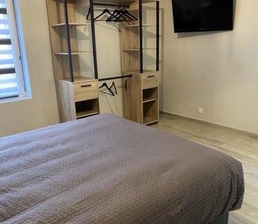 Bisten-en-Lorraine House | Marilyn guest room
