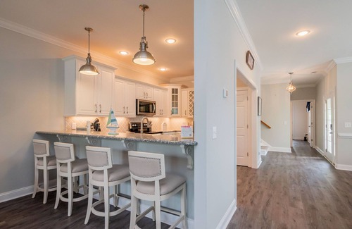Southport House | Marina 1: Spacious Townhome Within Steps of Great Restaurants, Intracoastal Wate