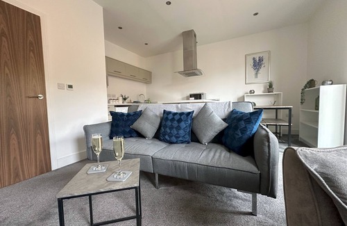 Whitehaven Apartment | Marina Apartment - 2 Bedroom Apartment