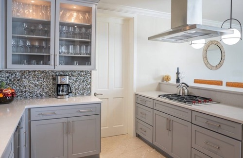 Scrub Island Apartment | Marina Base with Ocean Views and Easy Yacht Access for Island Adventures