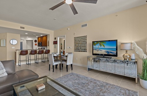 Pelican Condo | Marina Breeze at The Harbour - A 2-Bedroom Cape Harbour Condo with Marina View