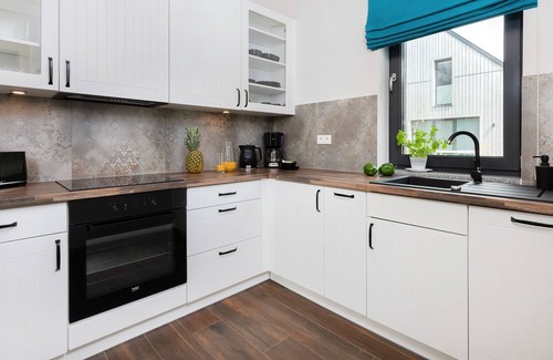 Zarnowiec Apartment | Marina Domek Szmaragdowy, 2 Bedrooms, Terrace