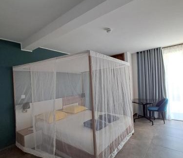 Madirokely Hotel | Marina Hôtel Ambatoloaka