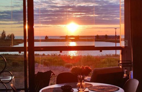 Kalajoki Apartment | Marina Mermaid Seaview - Uusi lumoava merinäköalahuoneisto, sisältää liinavaatteet