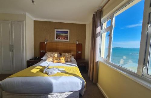 St. Helier Hotel | Marina Metro Hotel