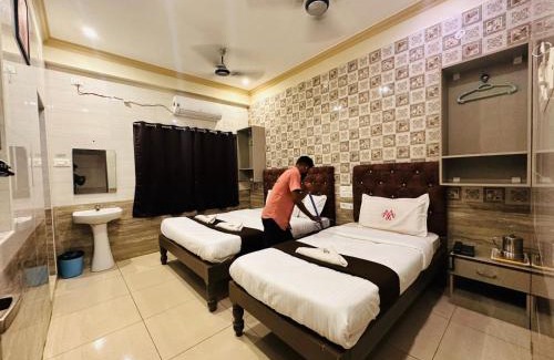 Triplicane House | MARINA PALACE