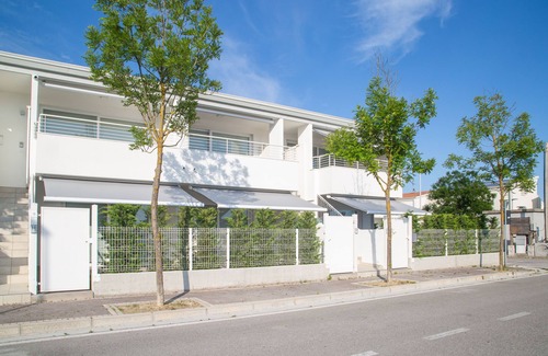 Faro Apartment | MARINA PONENTE INDEPENDENT APARTMENT WITH LARGE COMFORTABLE TERRACE IN VENICE