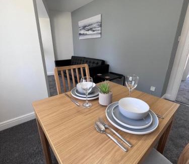 Preston Apartment | Marina Princes Reach 2