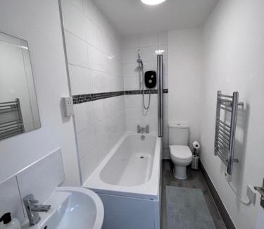 Preston Apartment | Marina Princes Reach 2