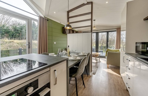 Oulton Broad House | Marina Retreat - Two Bedroom House, Sleeps 4