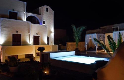Perivolos Apartment | Marina's Studios