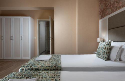 Obzor Bed & Breakfast | Marina Sands Bijou Boutique - Amazing views