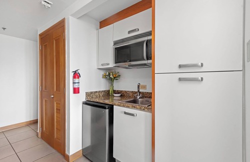 Puerta de Tierra Apartment | Marina Studio | located at the Condado Lagoon Villas building in Condado