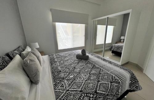 Cullen Bay Apartment | Marina View Holiday Apartment - Beautiful Views