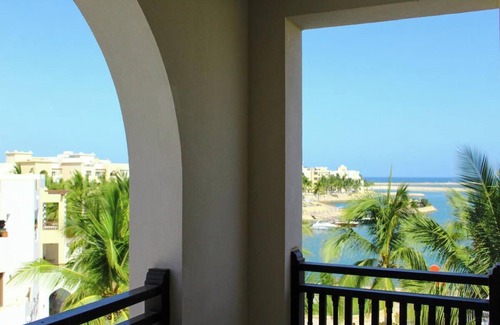 Salalah Apartment | Marina View Luxury Retreat