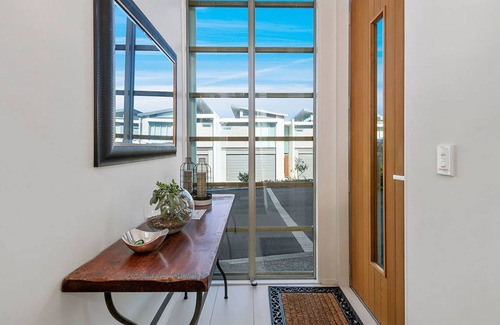 Taupo Apartment | Marina View Retreat with Pool in Prime Location