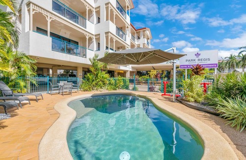 South Townsville Apartment | Marina View Studio - Steps away from CBD