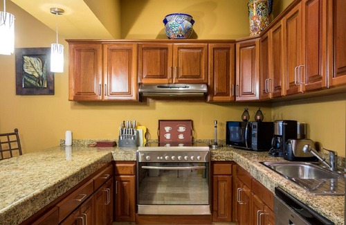Puerto Aventuras Condo | Marina View waterfront Condo with resort style pool